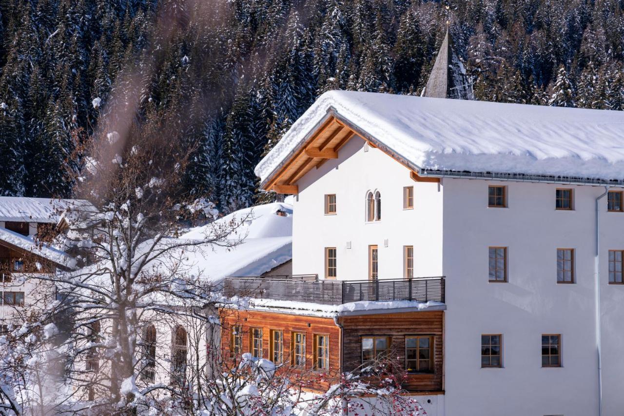 Zum Hirschen Boutique Hotel Val Di Non Unsere Liebe Frau im Walde Exterior foto