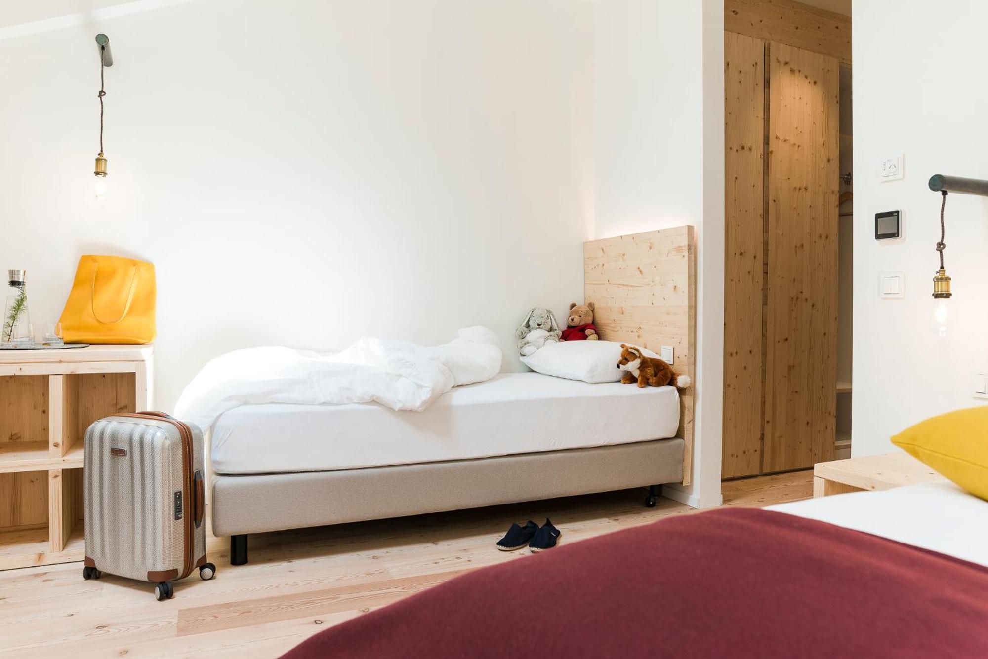 Zum Hirschen Boutique Hotel Val Di Non Unsere Liebe Frau im Walde Exterior foto